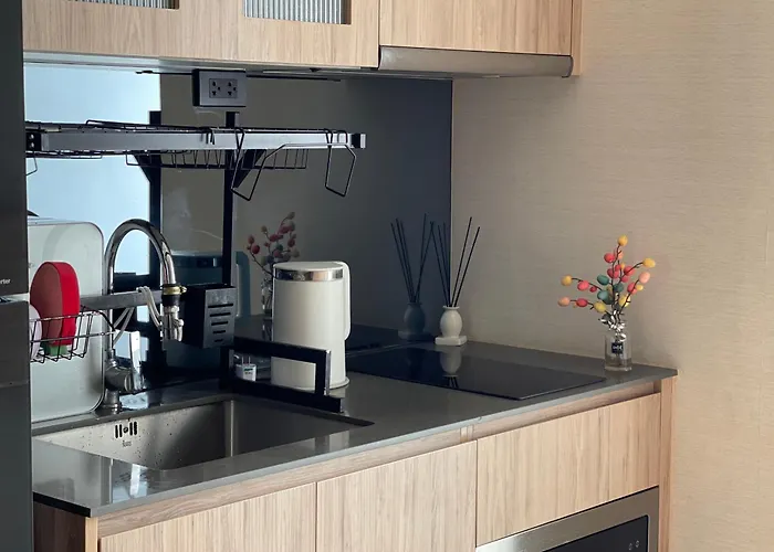 Apartment Zenith Ekkamai 1br King Size Sky View Bts Eakkamai